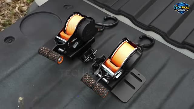 Cargo lashing straps